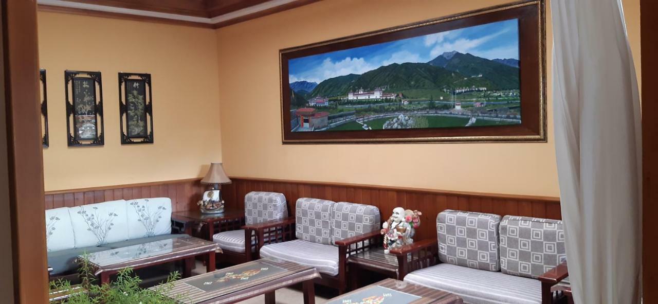 Kisa Villa 廷布 外观 照片